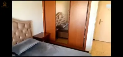 f2
