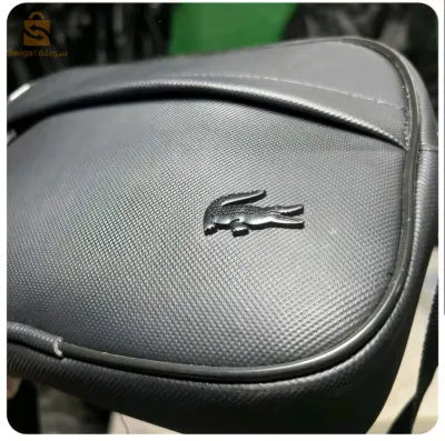 sacoche Lacoste noire