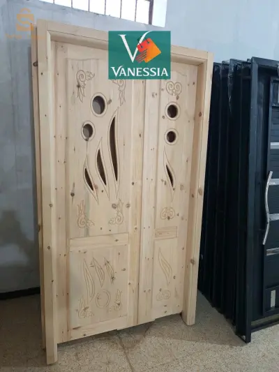 Porte Salon en bois rouge avec cadre