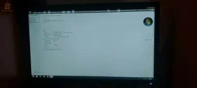 اينيتي + شاشة