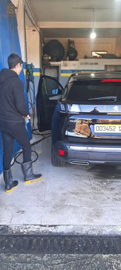 ابحث عن عامل في محطة غسل السيارات كون وليد فاميليا