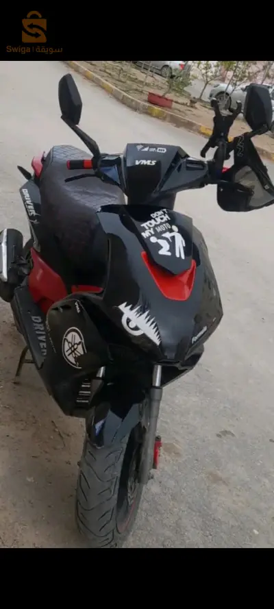 0668805994