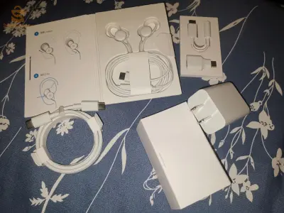 Pack accessoires original récupéré Google Pixel 3 XL