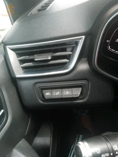 رينو Clio 5 2021 22 سيدي بلعباس
