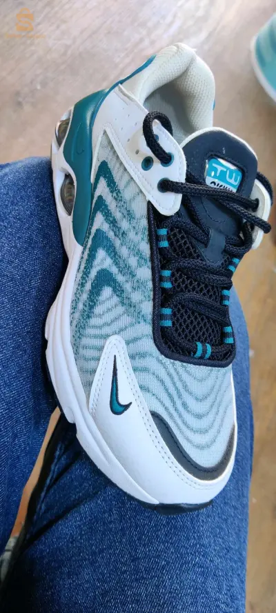 Nike air TW ORIGINAL Caba🇬🇧 UK🇬🇧 jdid jamais talbas 
pointure 37.5