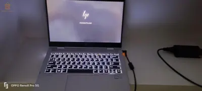 micro portable HP tactile nouvou les intéressé y3ayet 0560 55 03 64