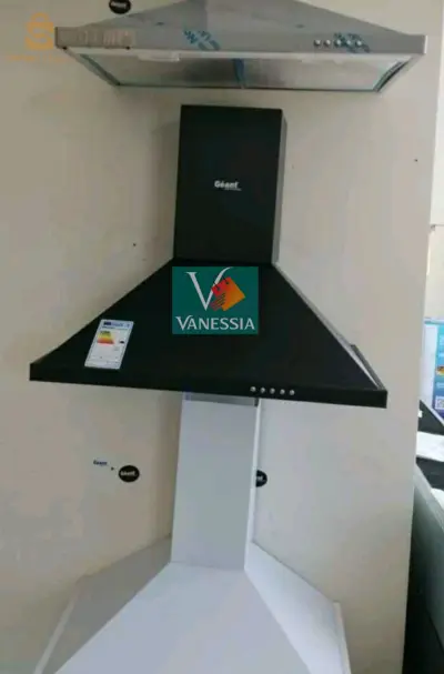 Hotte pyramide de la marque géant noir