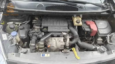 Peugeot Partner Tepee 2010 5 BATNA