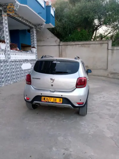 Dacia Sandero 2018 18 JIJEL