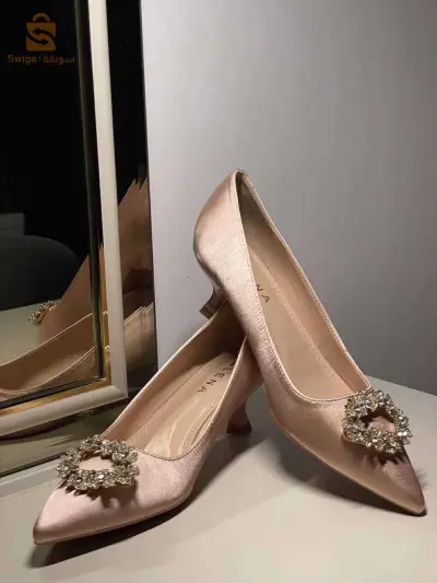 liquidation chaussures et talons espagnols et français (fin de série) à petit prix