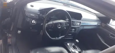 Mercedes 200 E 14 TIARET