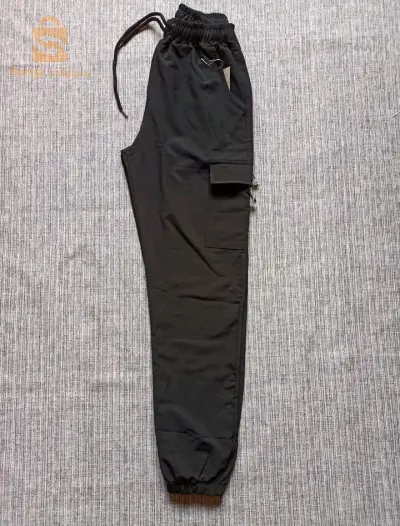 Cargo homme