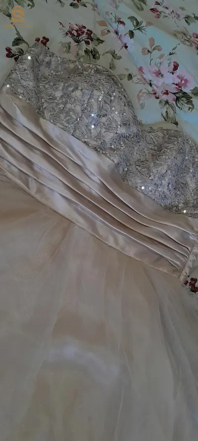 Robe de soirée beige courte - Masquerade - Taille 7/8