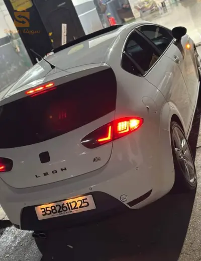 Seat Leon 2012 43 MILA