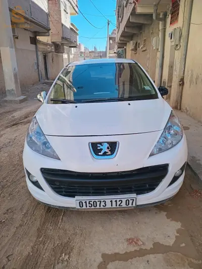 Peugeot 207 2012 7 BISKRA