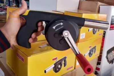 منفاخ فحم يدوي (Manual Charcoal Blower)
