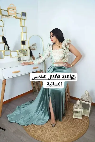 تونسي بروكار+ ذيل قطيفة  طويل لارج