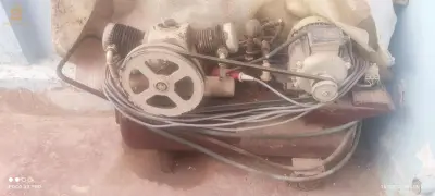 compresseur ancien en bon état