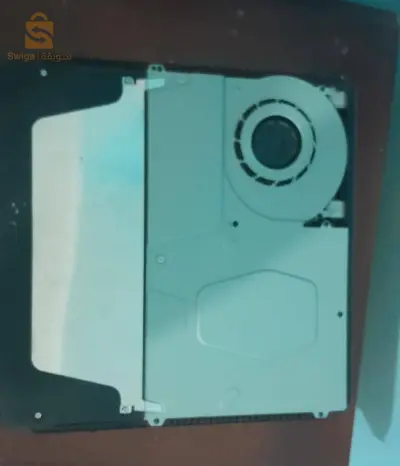 بيع جهاز ps4 slim (no flach)