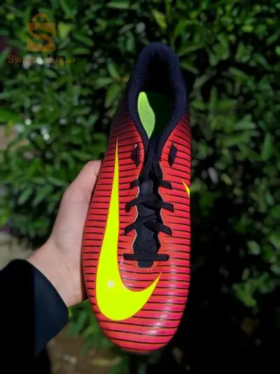 Vêtements et chaussures de sport 