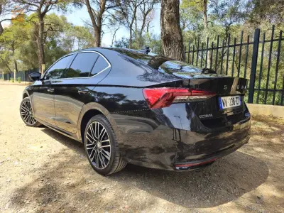 Skoda Octavia 2025 16 ALGER