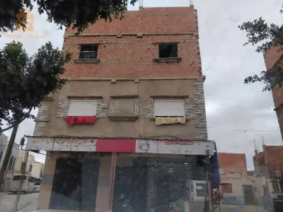 للبيع فلل سكنية عدد الغرف5 48 غليزان
