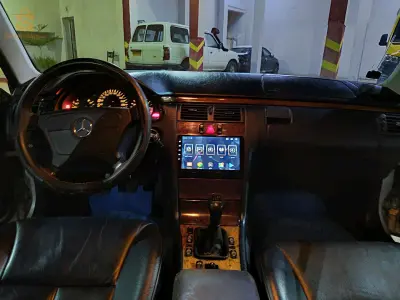 Mercedes 200 E 1997 30 OUARGLA