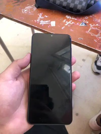 Samsung M13 à vendre