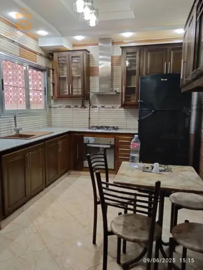 كراء طابق فيلا عدد الغرف2 31 وهران