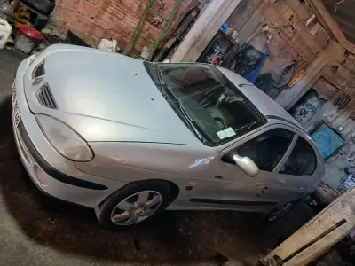 رينو Megane 2001 48 غليزان