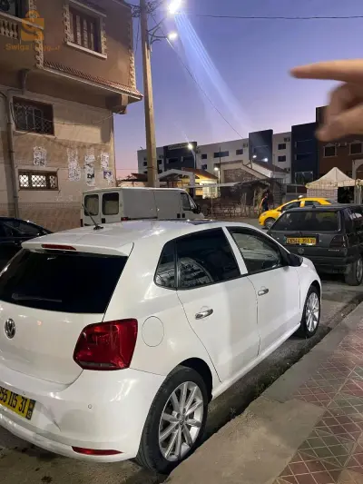 Volkswagen Polo 2015 31 ORAN