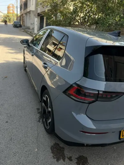 Volkswagen Golf 2025 16 ALGER