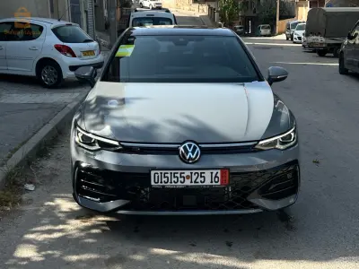 Volkswagen Golf 2025 16 ALGER