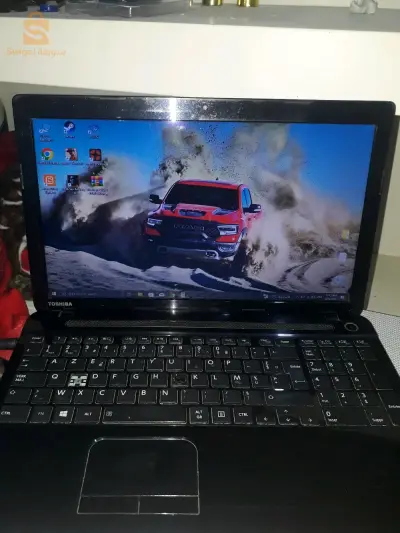 Laptop 