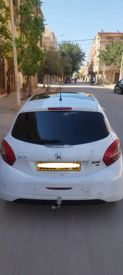 بيجو 208 2015 22 سيدي بلعباس