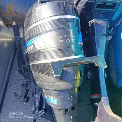 Boat engines 