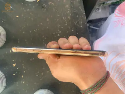 ايفون 11Pro Max للبيع