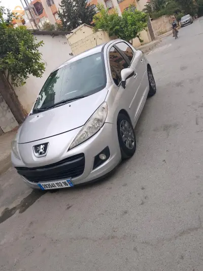 بيجو 207 2012 16 الجزائر