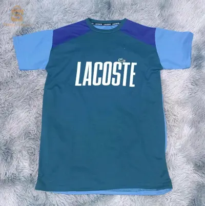 Hauts et T-shirts 