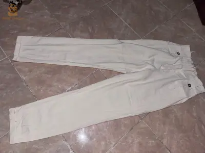 قمصان وبلوزات