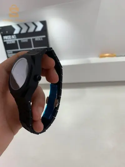الساعات 