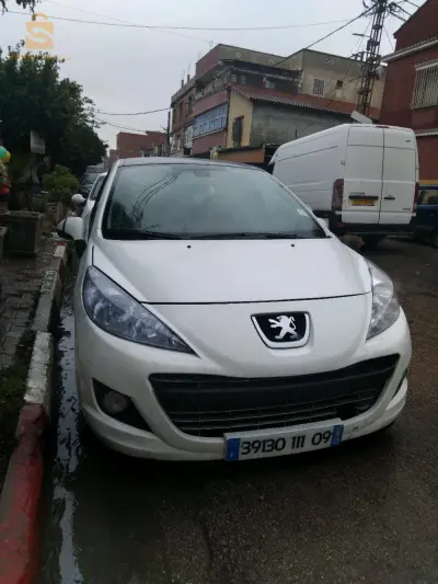 Peugeot 207 2011 9 BLIDA