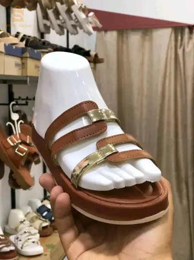 الأحذية 
