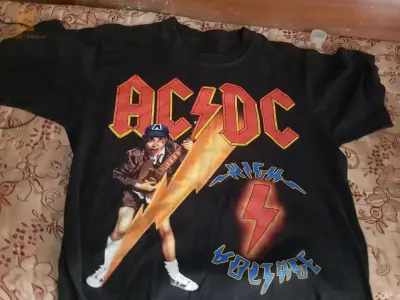 Hauts et T-shirts 