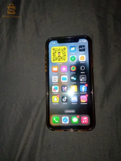 ايفون XS للبيع