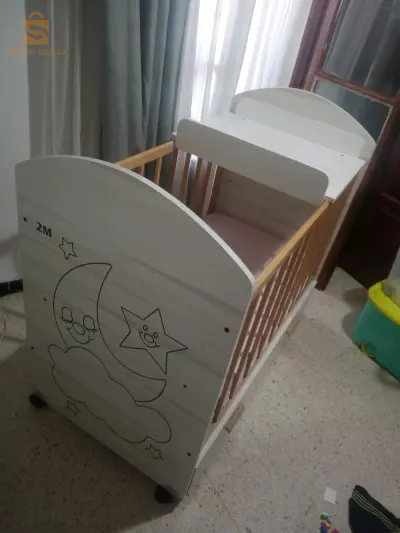 اخرى