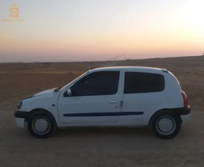 رينو Clio 2 2000 5 باتنة