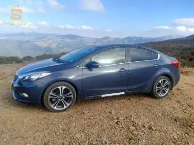 كيا Cerato 2013 5 باتنة