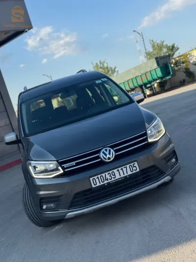 فولكس واجن Caddy 2017 5 باتنة