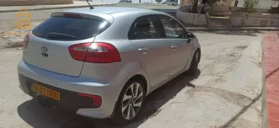 Kia Rio 2017 7 BISKRA